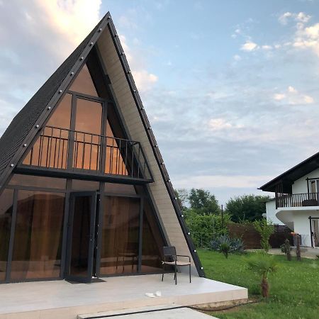 Отель Injir Village Гудаута Экстерьер фото